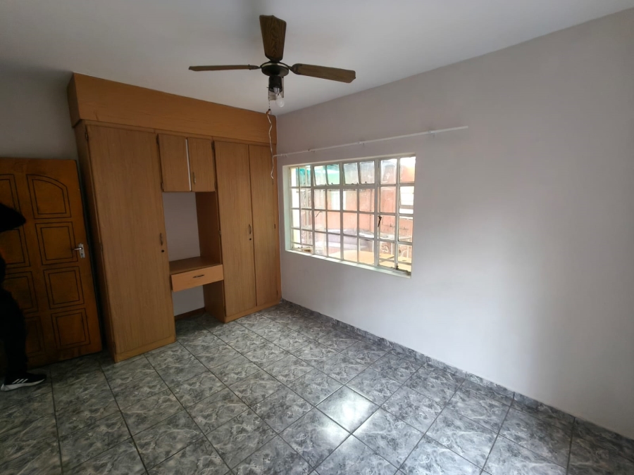 Commercial Property for Sale in Heuwelsig North West